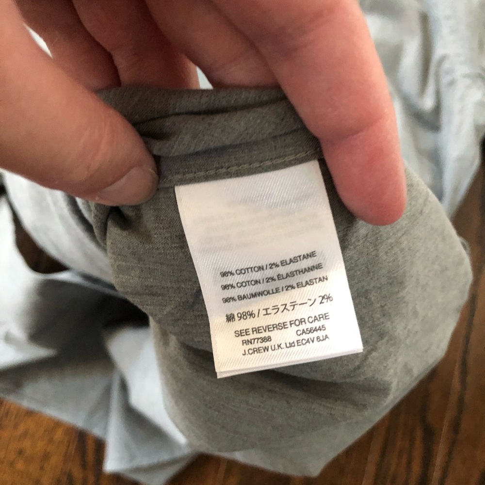*NWT* J. Crew Men’s M Mercantile Flex Gray Long-Sleeved Button-Down Shirt - Picture 8 of 9